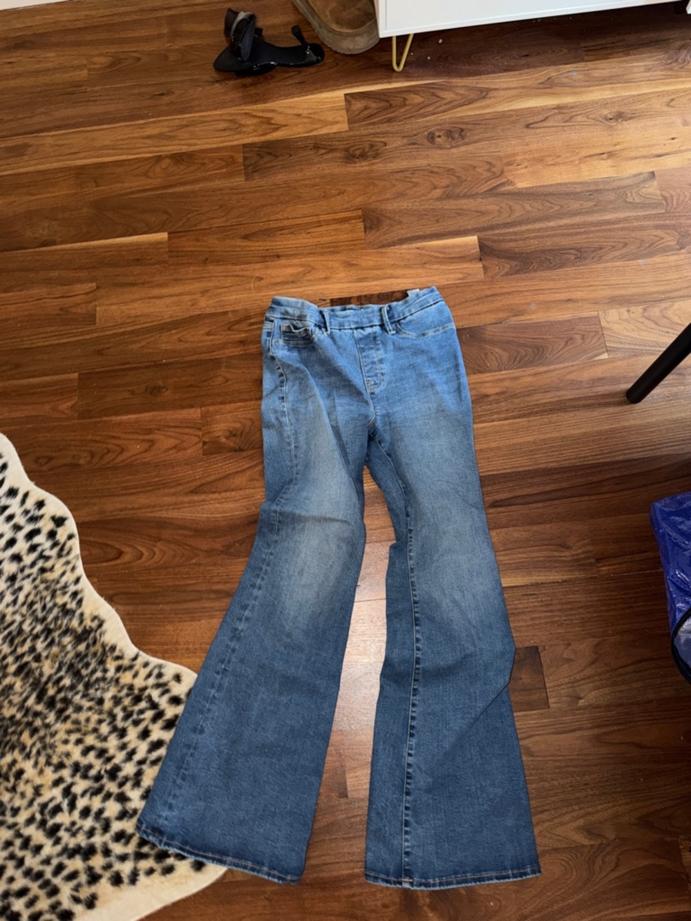 Women's Blue Flared Jeans Good American